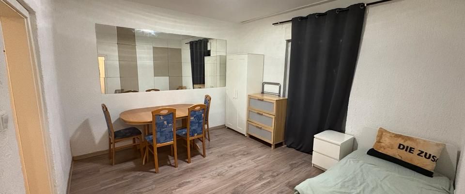 3-Zimmer-Wohnung mit Einbauküche in Frankfurt-Sindlingen - Photo 1