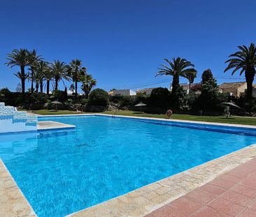 Detached Villa · Estepona - Photo 4