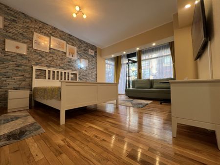 Garsoniera spatioasa de inchiriat– Terra Residence. Terasa - Fotografie 2