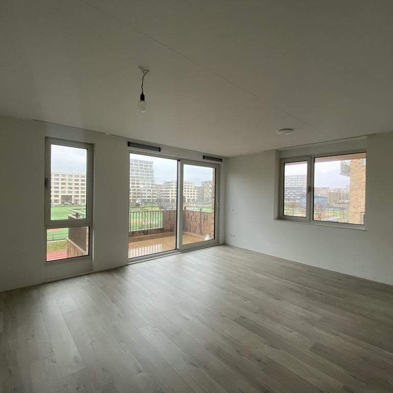 Appartement d'angle 2 chambres Faas Wilkesstraat, Amsterdam - À louer - Photo 1