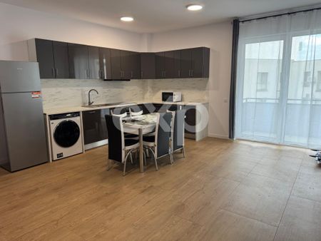Apartament cu 2 camere de închiriat | Bloc nou | Parcare su - Fotografie 5