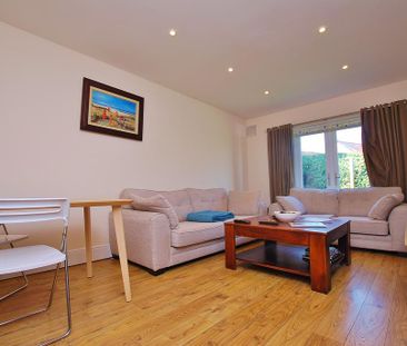 4 bedroom bungalow to rent - Photo 1