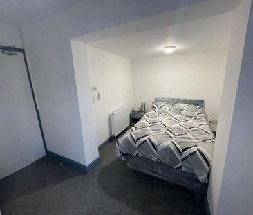 😍 Professional House Share In Swinton 😍 Room 2 - Photo 5