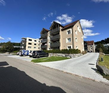 Charmante Dachwohnung an idylischer Lage - Photo 4