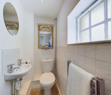 2 bedroom cottage to rent - Photo 6