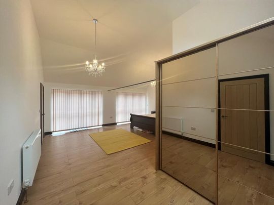 1 bedroom chalet to rent - Photo 1