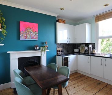 3 bedroom maisonette to rent - Photo 2