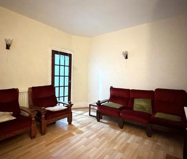 4 bedroom terraced house to rent - Photo 1