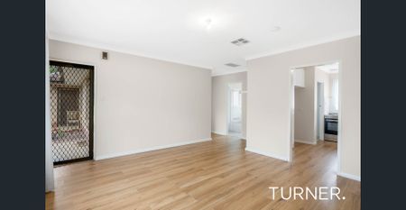 Beautiful 2 Bedroom Unit - Photo 3