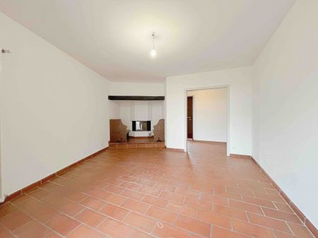 COLDRERIO – FASCINO STORICO E SPAZI GENEROSI - Photo 2