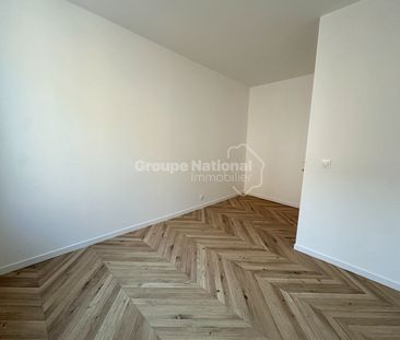 Appartement 4 pièces - 67.65 m² - LE LUC, - Photo 2