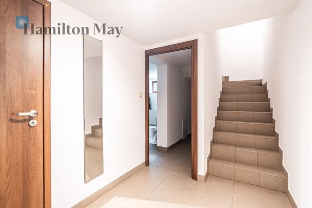 Przestronny dom z nowoczesnymi udogodnieniami w Krakowie - Фото 1