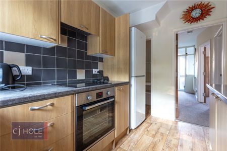 Mortimer Road, - Photo 3