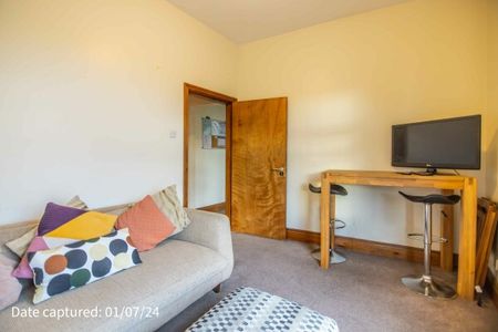 47A, Heslington Road - Photo 2