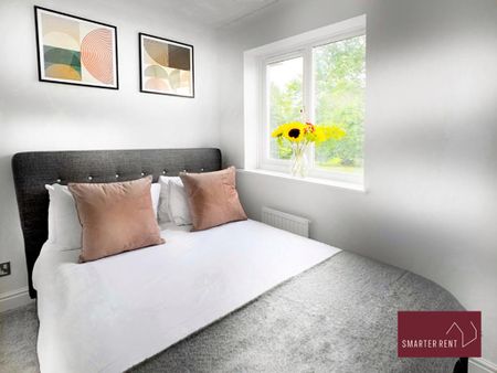 2 bedroom terraced house to rent - Photo 5