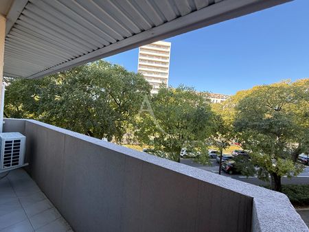 Location Appartement 1 pièce 22m² - Photo 3