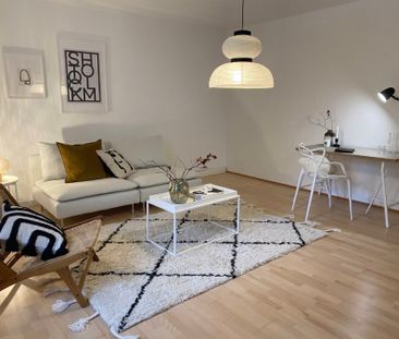 Großzügige helle 2 Raum-Wohnung im Erdgeschoß in ruhiger Lage **bei... - Photo 2