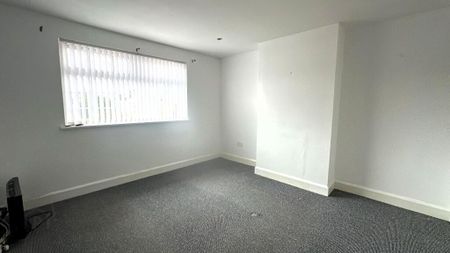 31 Armagh Road, Newry, BT35 6DJ - Photo 4