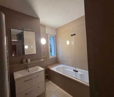 Location Appartement 3 pièces 60m² - Photo 6
