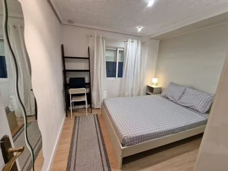 Calle Marino Blas de Lezo, Valencia, Valencian Community 46011 - Photo 5