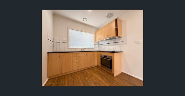 Inner City Living in Comfort - Photo 1