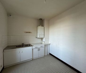 Location Appartement 3 pièces AVRANCHES - Photo 6