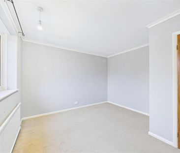 3 bedroom bungalow to rent - Photo 6