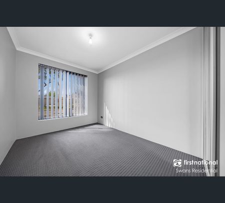 54 Windermere Boulevard, Aveley, WA 6069 - Photo 4