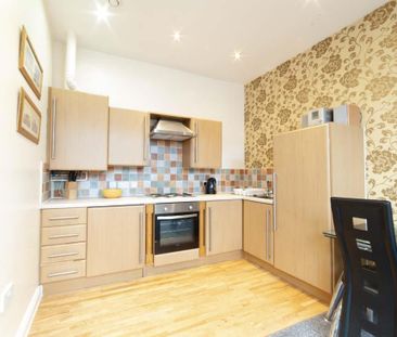 2 bedroom flat to rent - Photo 4