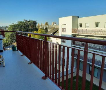 Location appartement 3 pièces 67.6 m² à Laval (53000) - Photo 1