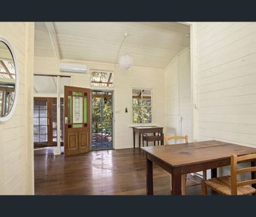 Coastal Charm Meets Modern Comfort – Your Private Sanctuary Awaits - Photo 2