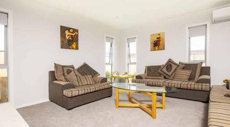 MASTERTON - 2 BEDROOMS - Photo 4