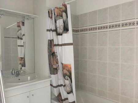 APPARTEMENT T3 MEUBLE AVEC PARKING - Photo 4