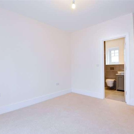 Rangley Place, Longwater Avenue, Reading, Berkshire, RG2 - Photo 1