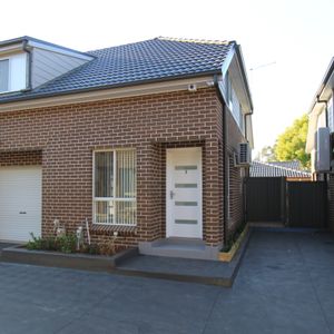 3/73-75, Melbourne Street, Oxley Park - Photo 2