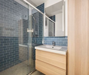 Appartement 3 pièces avec balcon – 92130 Issy-les-Moulineaux - Photo 2
