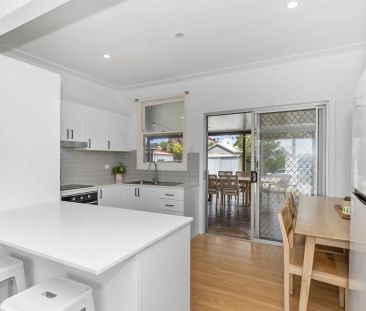 3 Bedroom Home - Photo 2