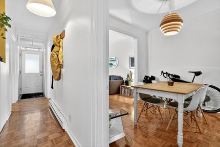 4590 Av. des Érables, H2H 2C9, H2H 2C9, Montréal - Photo 2