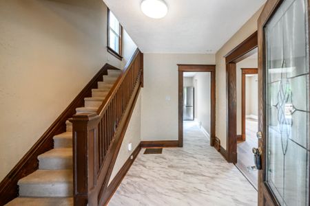 For Lease - 4428 Homewood Avenue, Niagara Falls, Ontario - Photo 5