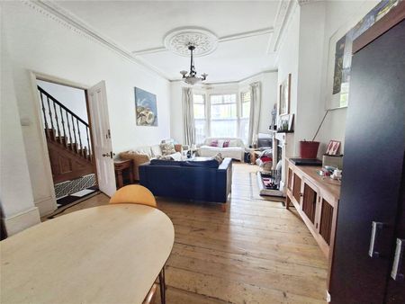 Elms Crescent, London, SW4 8QE - Photo 3