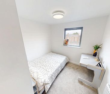 5 bedroom apartment to rent - Photo 2