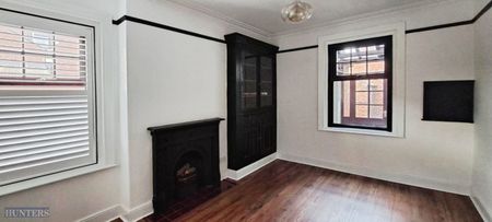 3 bedroom House To Let Total Size: 1292 SQ FT - Photo 3