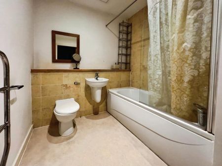 1 bedroom flat to rent - Photo 5