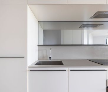 Parkside ‘Arkadia’ apartment with city views - Photo 6