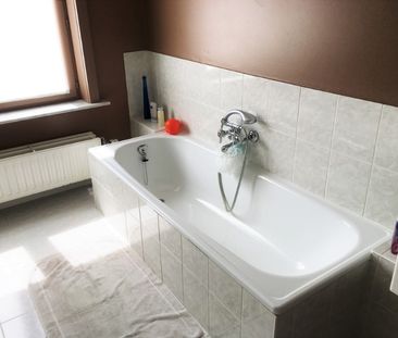 Instapklare rijwoning te huur in de dorpskern van Kaster - Photo 4