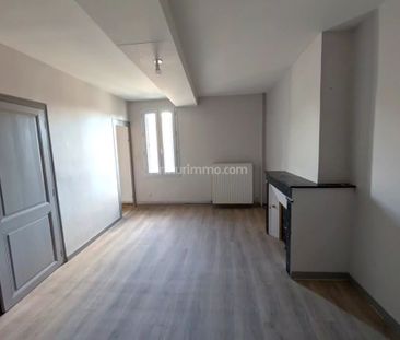 Location Appartement 3 pièces 76 m2 à Coutras - Photo 2