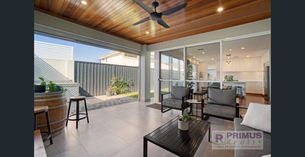 10A Reen Street, St James, WA 6102 - Photo 1