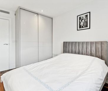 2 bedroom flat to rent - Photo 6