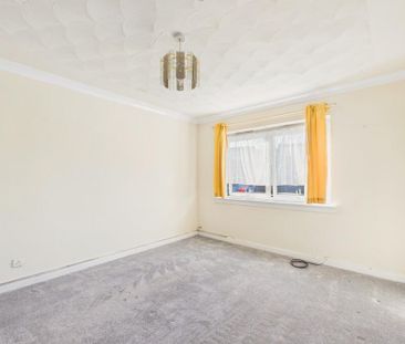 1 bedroom ground floor flat to rent - Photo 3