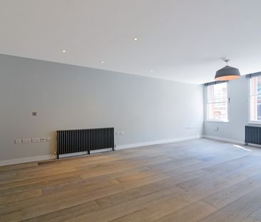 1 Bedroom Apartment, St. Martin’s Lane, Covent Garden, WC2N - Photo 1